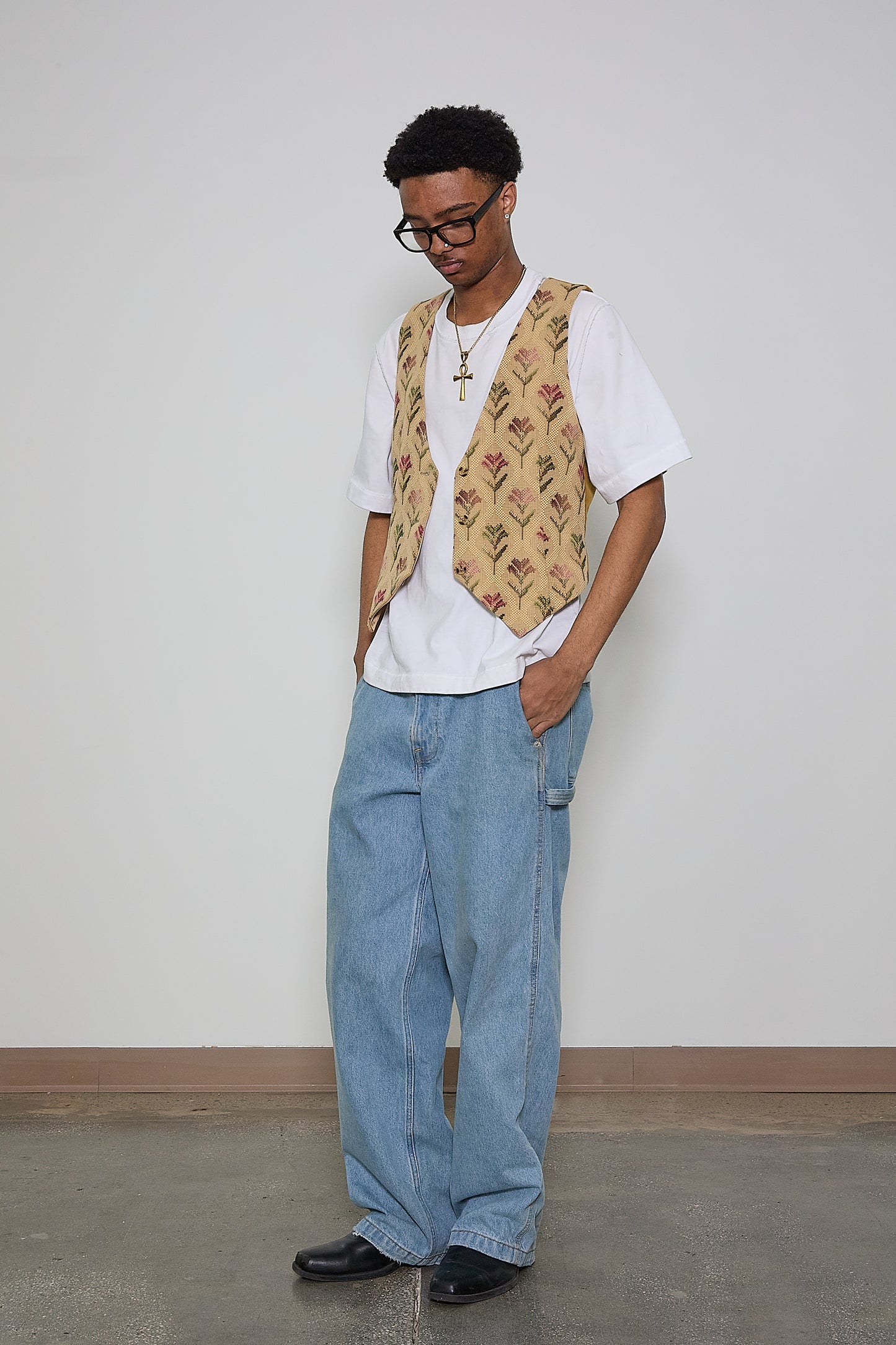 Floral Vest in Khaki Gold