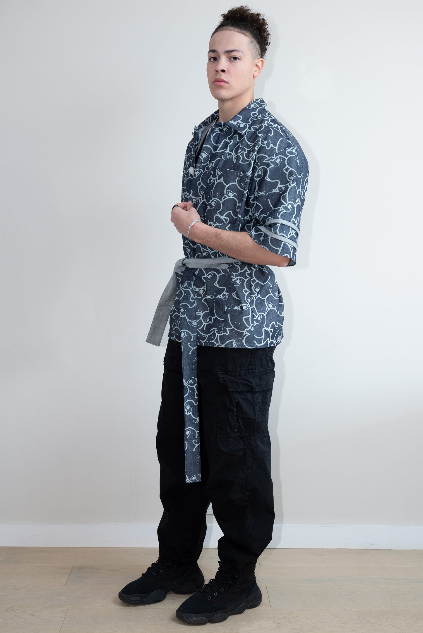 Belted Graphic-Print Denim Kimono Shirt